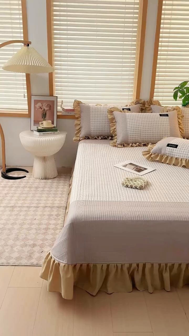 91家纺网 家纺一手货源 找家纺 鹿辉家居（原吉欧力） 2025新款无印风数码床盖三件套 无印风-咖