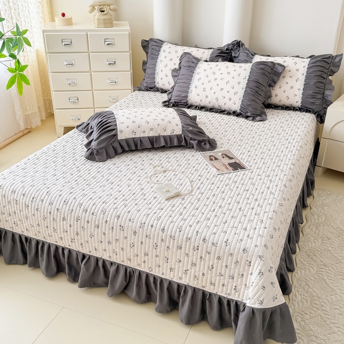 91家纺网 家纺一手货源 找家纺 鹿辉家居（原吉欧力） 2025新款双层纱韩版床盖四件套 半亩花田