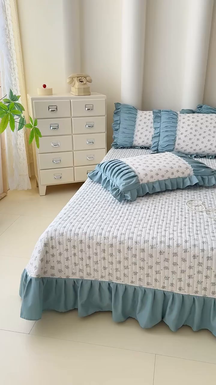 91家纺网 家纺一手货源 找家纺 鹿辉家居（原吉欧力） 2025新款双层纱韩版床盖四件套 情书