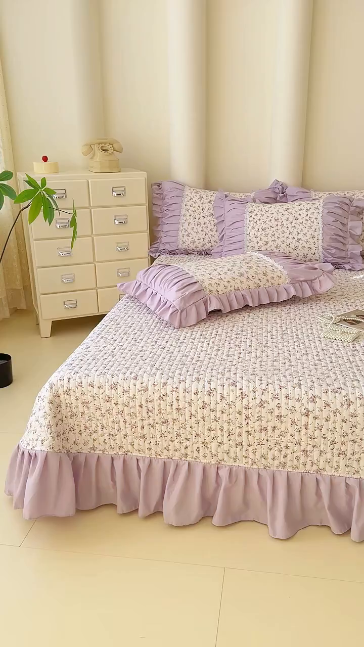 91家纺网 家纺一手货源 找家纺 鹿辉家居（原吉欧力） 2025新款双层纱韩版床盖四件套 紫色花香