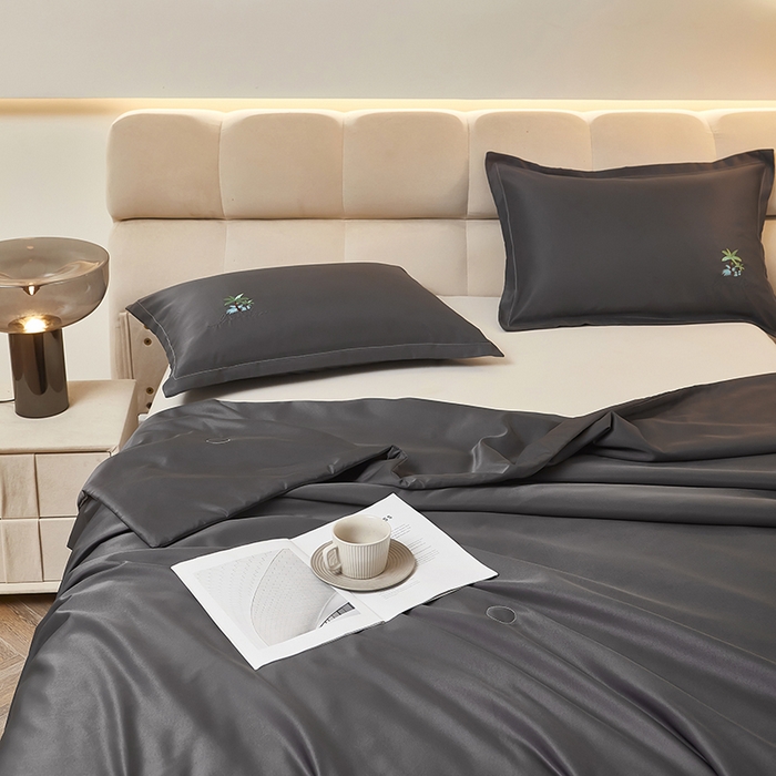 91家纺网 家纺一手货源 找家纺 乐居家纺 2025新款A类凉感丝夏被冰丝夏凉空调被被子被芯 深灰