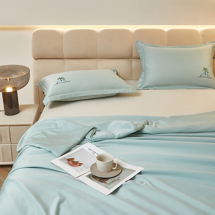 91家纺网 家纺一手货源 找家纺 乐居家纺 2025新款A类凉感丝夏被冰丝夏凉空调被被子被芯 橄榄绿