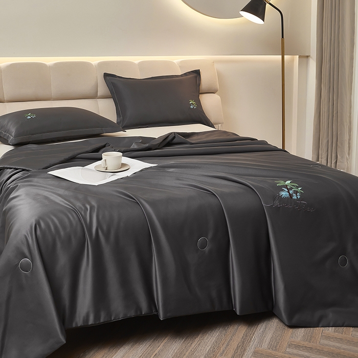 91家纺网 家纺一手货源 找家纺 乐居家纺 2025新款A类凉感丝夏被冰丝夏凉空调被被子被芯 深灰