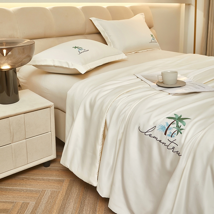 91家纺网 家纺一手货源 找家纺 乐居家纺 2025新款A类凉感丝夏被冰丝夏凉空调被被子被芯 奶油白