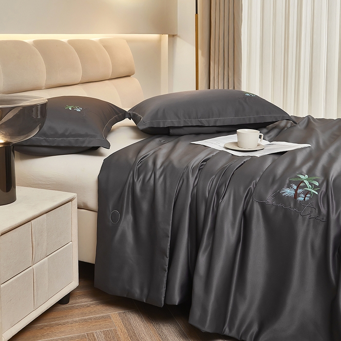 91家纺网 家纺一手货源 找家纺 乐居家纺 2025新款A类凉感丝夏被冰丝夏凉空调被被子被芯 深灰