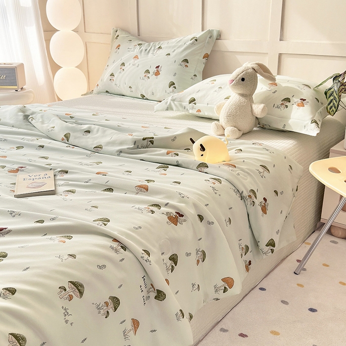 91家纺网 家纺一手货源 找家纺 乐居家纺 2025新款A类针织亲肤印花夏凉被空调被被子被芯 蘑菇精灵