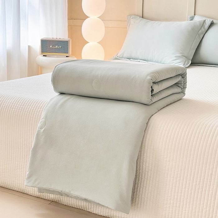 91家纺网 家纺一手货源 找家纺 乐居家纺 2025新款A类针织亲肤印花夏凉被空调被被子被芯 浅绿