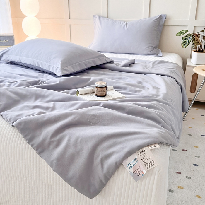 91家纺网 家纺一手货源 找家纺 乐居家纺 2025新款A类针织亲肤印花夏凉被空调被被子被芯 高级灰