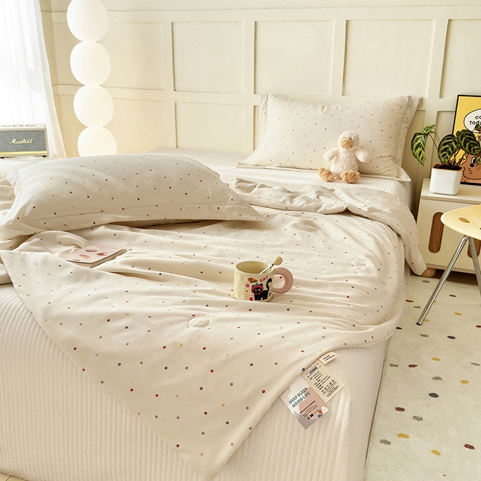 91家纺网 家纺一手货源 找家纺 乐居家纺 2025新款A类针织亲肤印花夏凉被空调被被子被芯 奶油波点-米