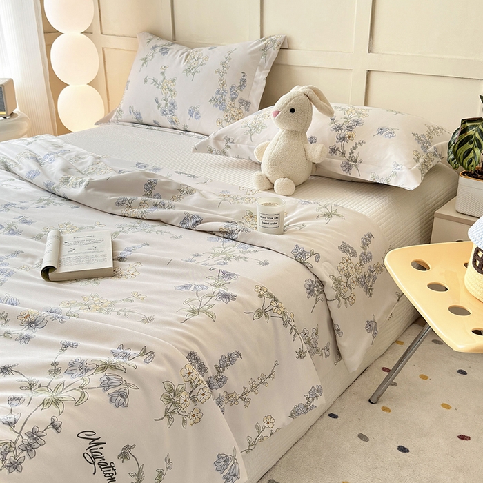 91家纺网 家纺一手货源 找家纺 乐居家纺 2025新款A类针织亲肤印花夏凉被空调被被子被芯 紫蔷薇