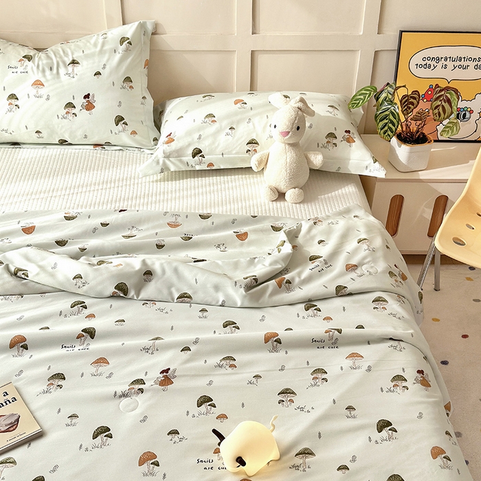 91家纺网 家纺一手货源 找家纺 乐居家纺 2025新款A类针织亲肤印花夏凉被空调被被子被芯 蘑菇精灵