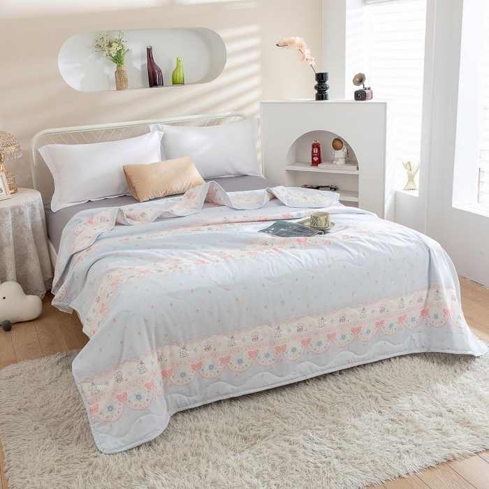 91家纺网 家纺一手货源 找家纺 乐居家纺 2025新款水洗棉夏被波浪款包边夏凉被被子被芯 草莓狗