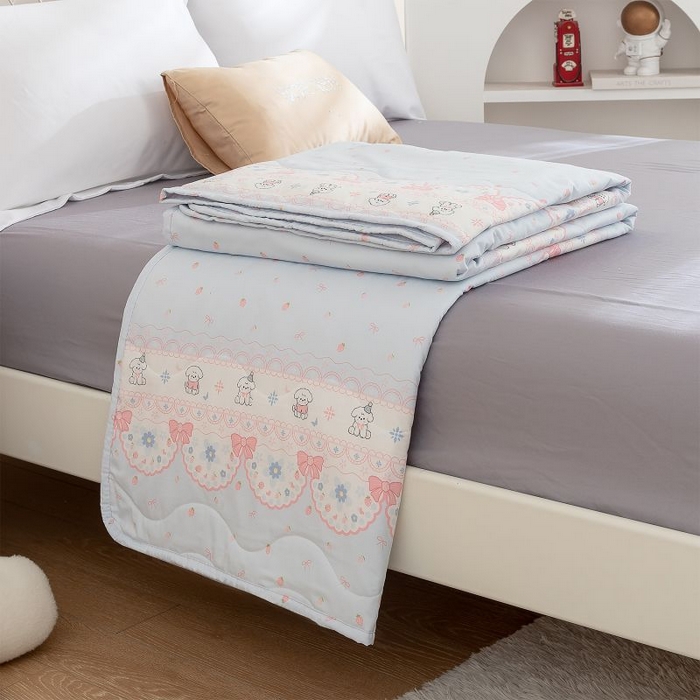 91家纺网 家纺一手货源 找家纺 乐居家纺 2025新款水洗棉夏被波浪款包边夏凉被被子被芯 草莓狗