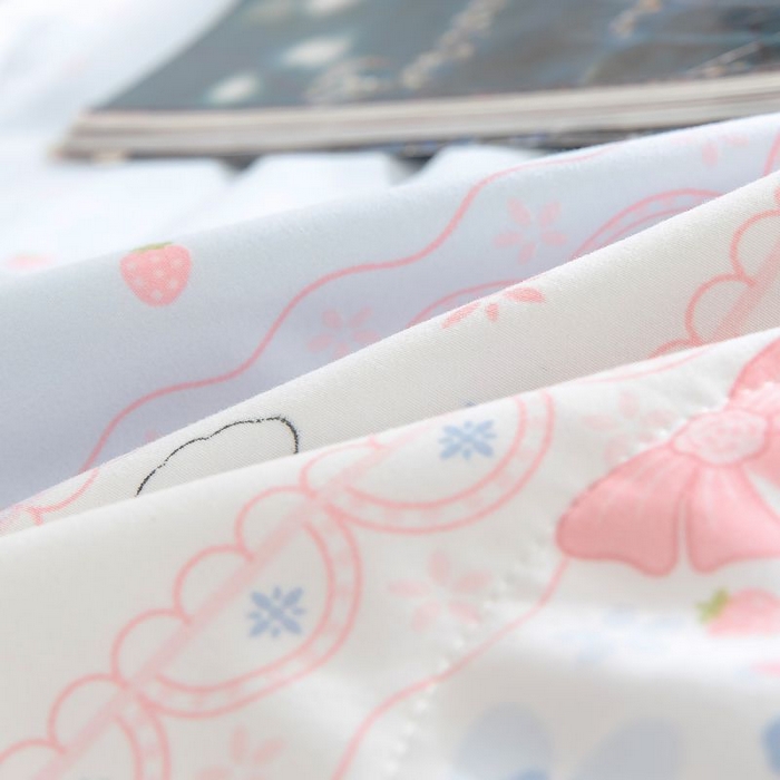 91家纺网 家纺一手货源 找家纺 乐居家纺 2025新款水洗棉夏被波浪款包边夏凉被被子被芯 草莓狗