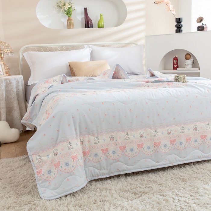 91家纺网 家纺一手货源 找家纺 乐居家纺 2025新款水洗棉夏被波浪款包边夏凉被被子被芯 草莓狗