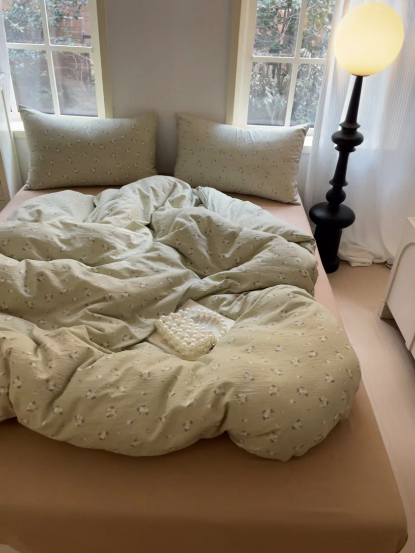 91家纺网 家纺一手货源 找家纺 初念 2025新款云感针织双层纱三件套-四件套【提供买家秀】 落日暮年-绿