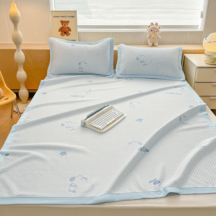 91家纺网 家纺一手货源 找家纺 绣女坊 2025新款冰豆豆提花凉席三件套 卡皮巴拉-蓝