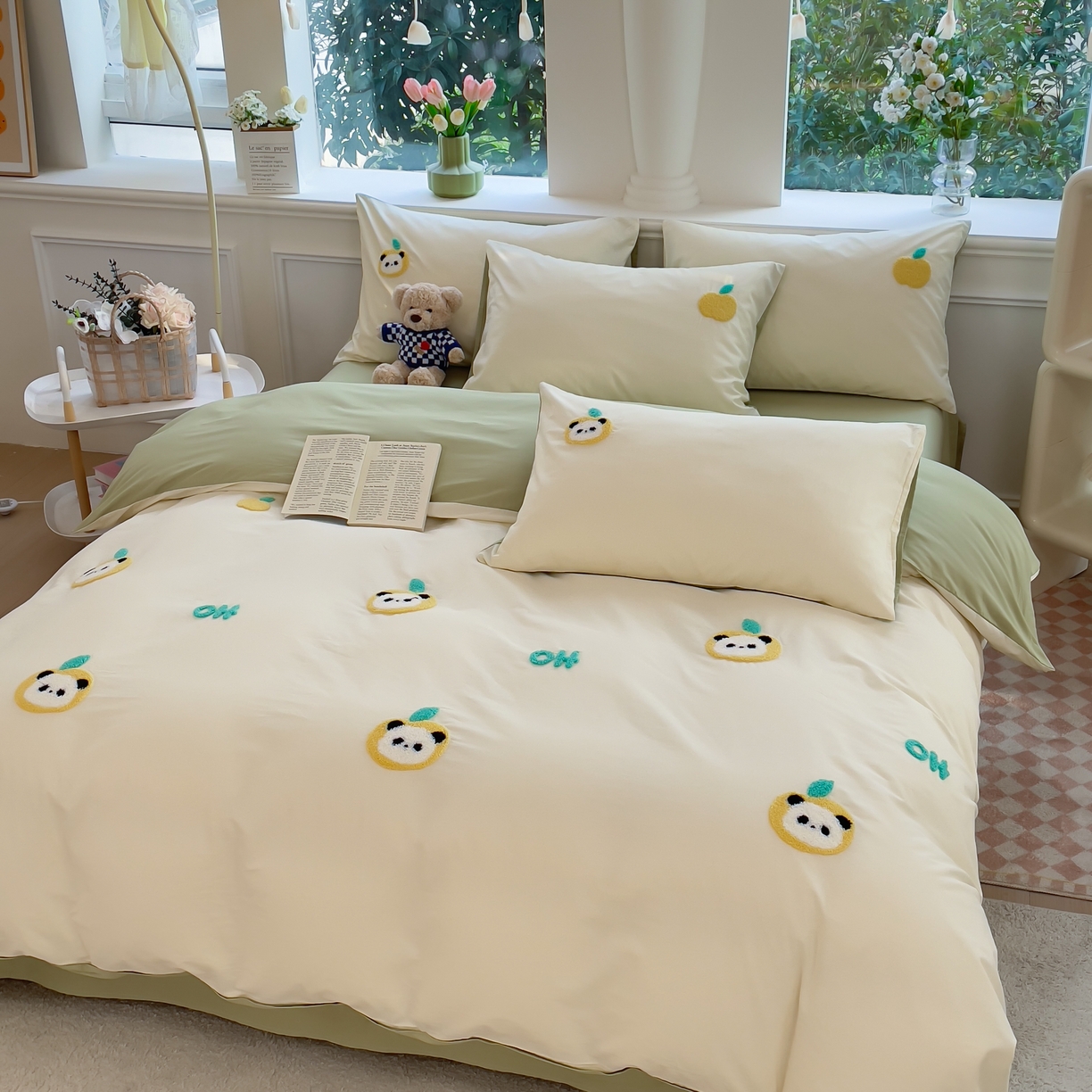 91家纺网 家纺一手货源 找家纺 锦觅家纺  2025新款奶油小清新毛巾绣全棉纯棉四件套-风格一（专版散花必须控价） 苹果熊猫