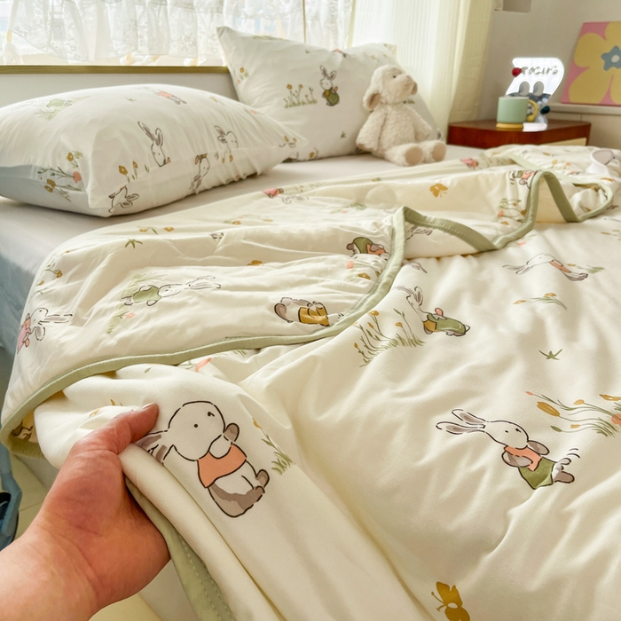 91家纺网 家纺一手货源 找家纺 葡萄家 2025新款A类母婴级大豆纤维牛奶丝针织棉夏凉被（提供买家秀）赏花兔