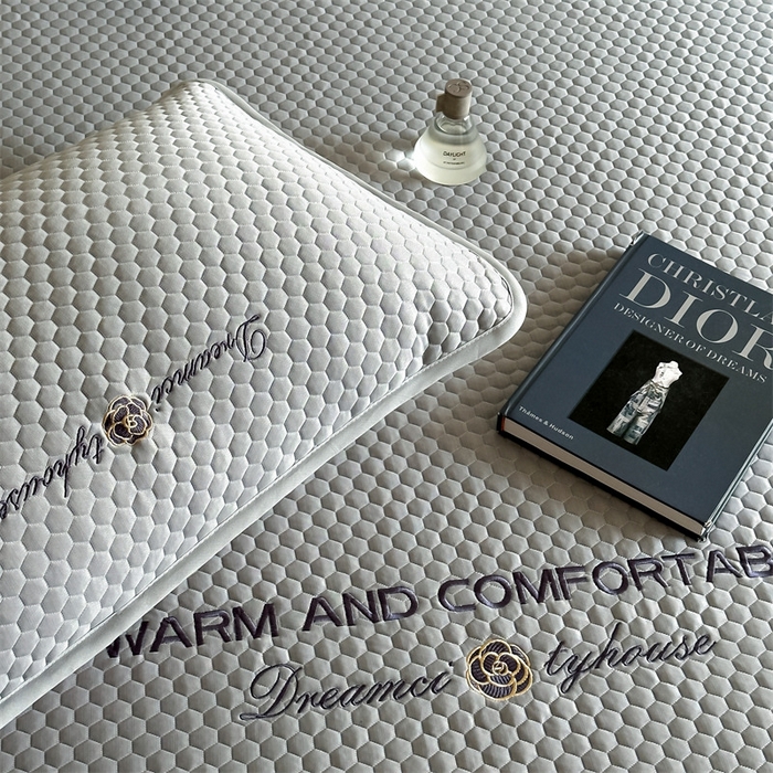 91家纺网 家纺一手货源 找家纺 笙意家纺 2025新款豆豆凉感软席-兰娜 兰娜-淡雅灰