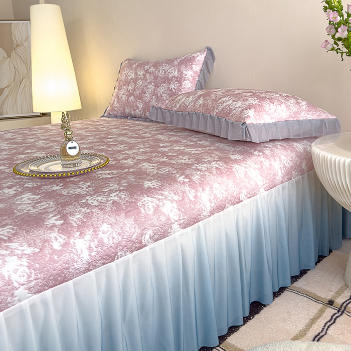 91家纺网 家纺一手货源 找家纺 冬然家纺 2025新款冰豆豆席子凉席床裙款 梦幻玫瑰-粉