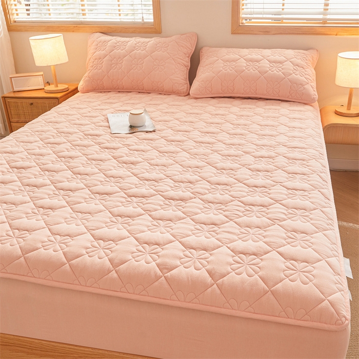 91家纺网 家纺一手货源 找家纺 3C 2025新款A类全棉四叶草防水隔脏床笠 防水 浅语-香妃粉