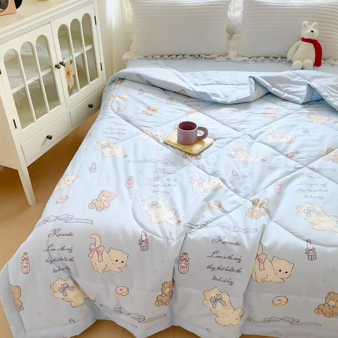 91家纺网 家纺一手货源 找家纺 欧喜璐 2025新款里外全棉夏凉被奶油阿布-兰