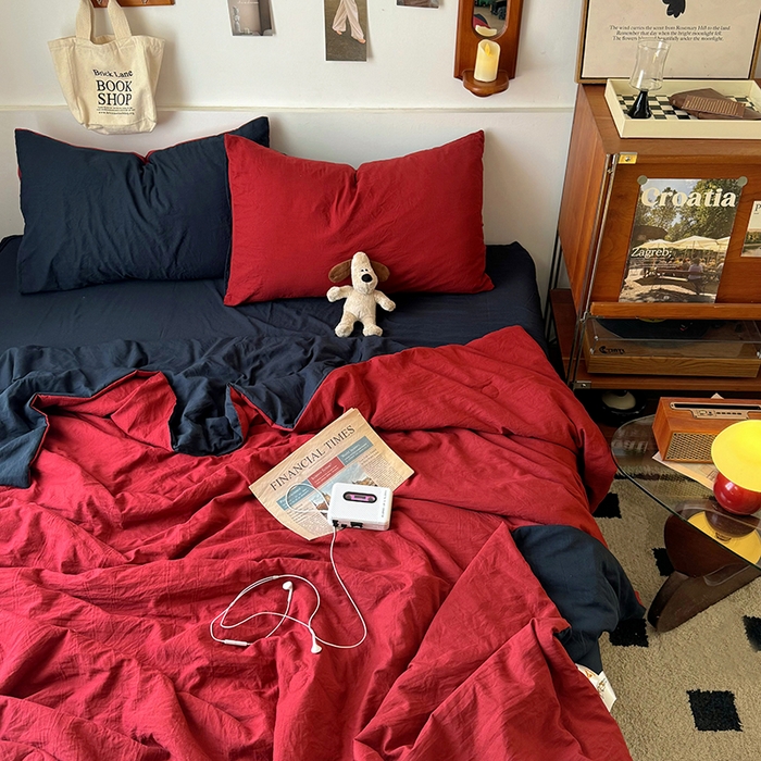 91家纺网 家纺一手货源 找家纺 耀达家居 2025新款水洗棉双拼夏被四件套 安可拉红➕藏蓝