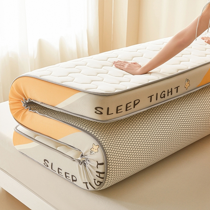 91家纺网 家纺一手货源 找家纺 锦逸2025新款牛奶丝乳胶床垫 三角格白