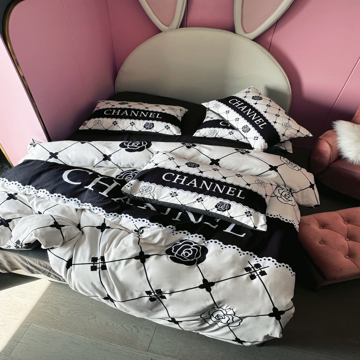 91家纺网 家纺一手货源 找家纺 丽斐 2025新款磨毛数码印花四件套 磨毛格格山茶