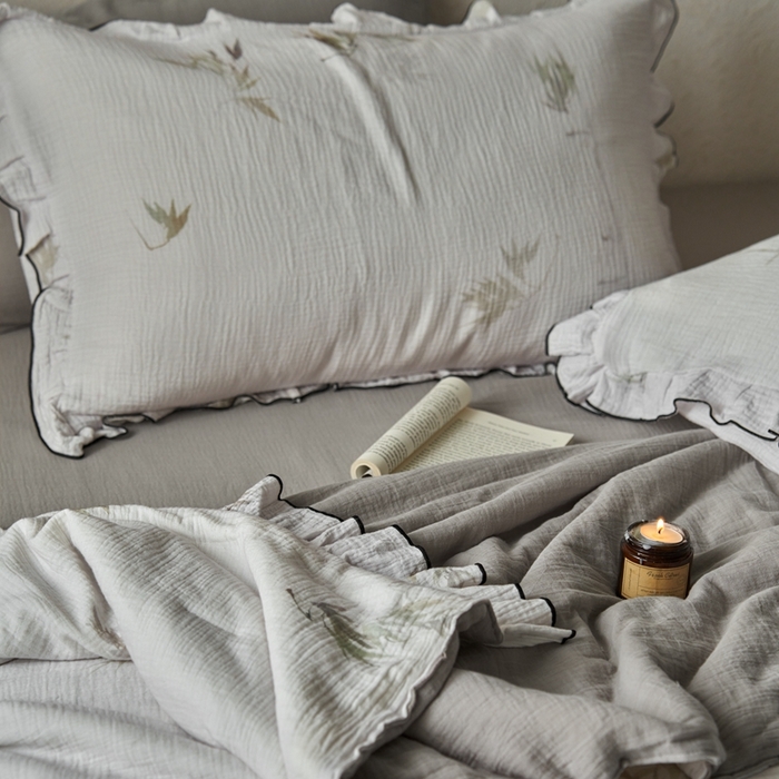 91家纺网 家纺一手货源 找家纺 安莱生活2025新款A类全棉双层皱皱纱夏凉被 夏被  水竹烟