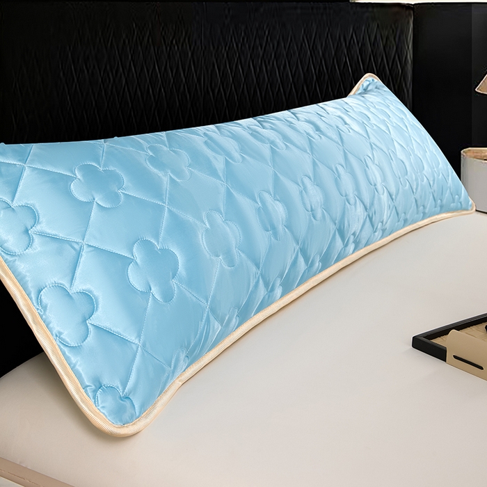 91家纺网 家纺一手货源 找家纺 梦舒羽 2025新款夏季冰丝凉感夹棉枕套双人情侣枕头套加长加厚枕芯套1.5m内胆套 夹棉加厚-天空蓝