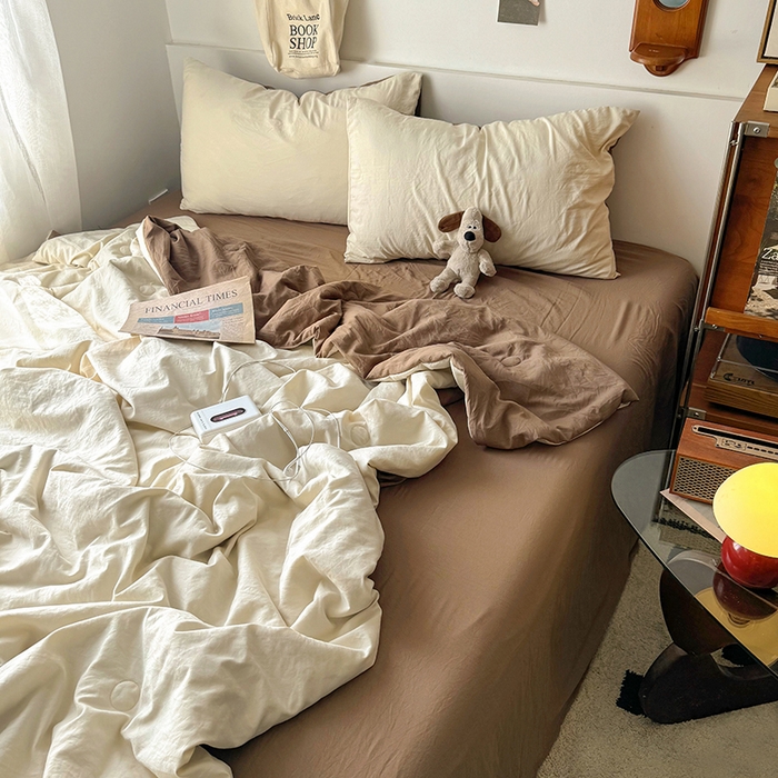 91家纺网 家纺一手货源 找家纺 耀达家居 2025新款水洗棉双拼夏被四件套 燕麦➕可可