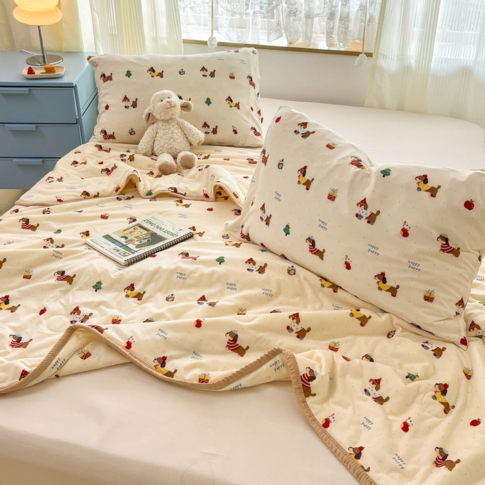 91家纺网 家纺一手货源 找家纺 葡萄家 2025新款A类母婴级大豆纤维牛奶丝针织棉夏凉被（提供买家秀）腊肠甜心