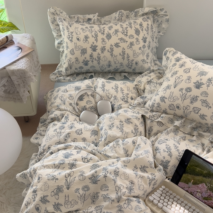 91家纺网 家纺一手货源 找家纺 希丞家居 2025新款云感提花双层纱花边四件套 魔法森林