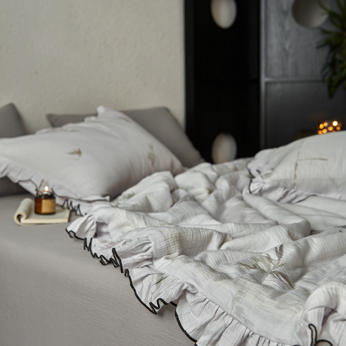 91家纺网 家纺一手货源 找家纺 安莱生活2025新款A类全棉双层皱皱纱夏凉被 夏被  水竹烟