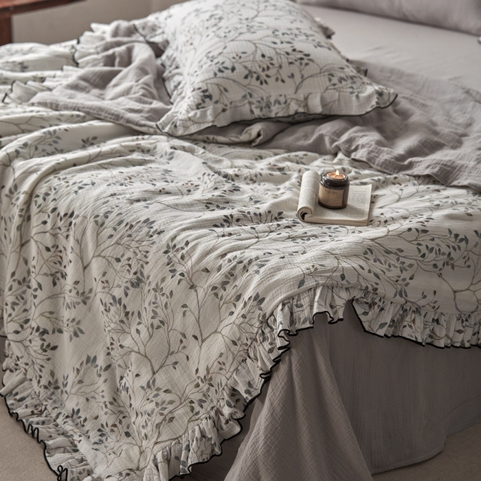 91家纺网 家纺一手货源 找家纺 安莱生活2025新款A类全棉双层皱皱纱夏凉被 夏被  常青藤