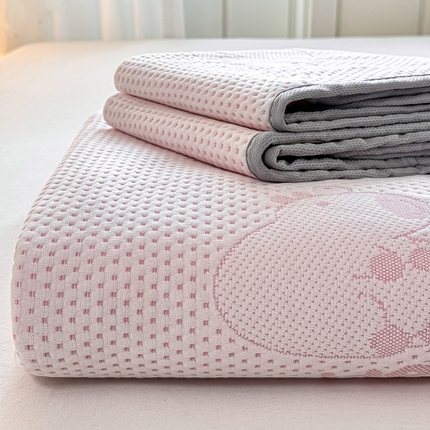 91家纺网 家纺一手货源 找家纺 （总）家喜爱 2025新款A类5D华夫格冰豆豆针织棉夏被盖毯