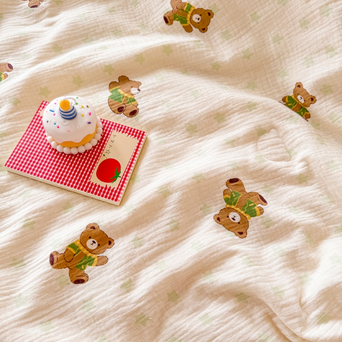 91家纺网 家纺一手货源 找家纺 薇玛仕 2025新款A类全棉双层皱皱纱印花款大豆夏凉被空调被儿童被被子被芯 调皮小熊