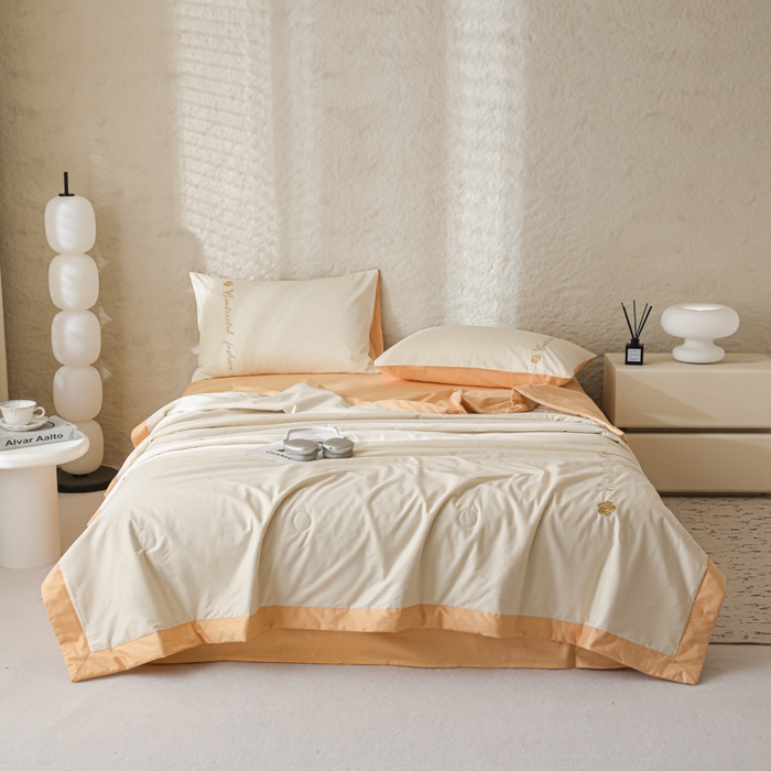 91家纺网 家纺一手货源 找家纺 简宜家居（朝初家纺） 2025新款纯棉刺绣山茶花大豆被 山茶花-米杏