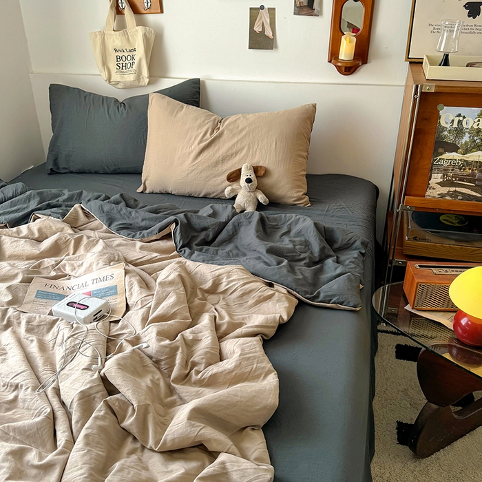 91家纺网 家纺一手货源 找家纺 耀达家居 2025新款水洗棉双拼夏被四件套 奶茶➕高级灰