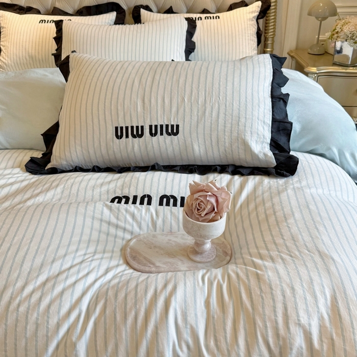 91家纺网 家纺一手货源 找家纺 千希家纺2025新款法式小香风四件套 法式条纹-繁星蓝