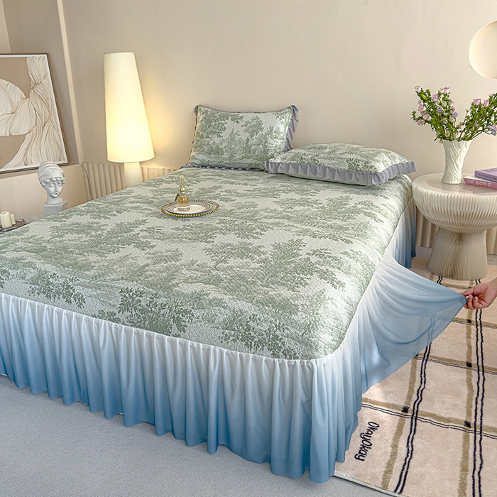 91家纺网 家纺一手货源 找家纺 冬然家纺 2025新款冰豆豆席子凉席床裙款 梦幻森林-绿