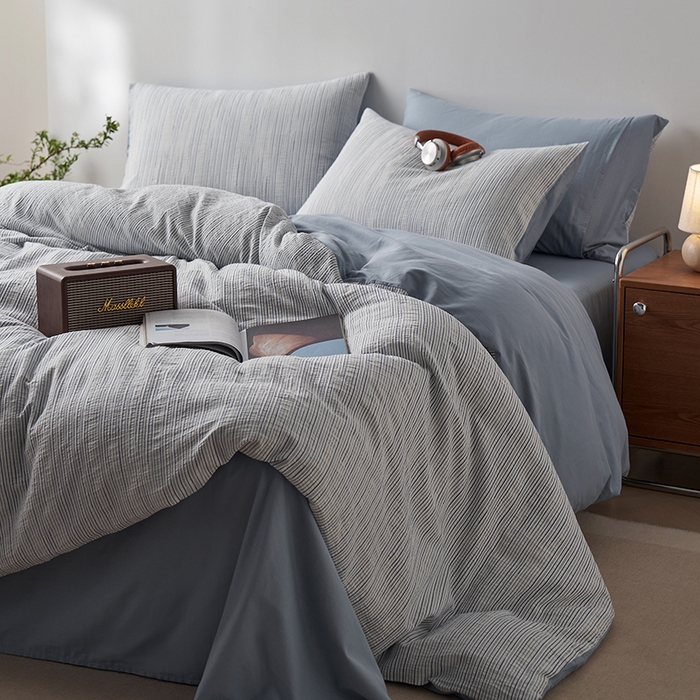 91家纺网 家纺一手货源 找家纺 千朵森  2025新款全棉色织提花条纹四件套 提花条纹-蓝