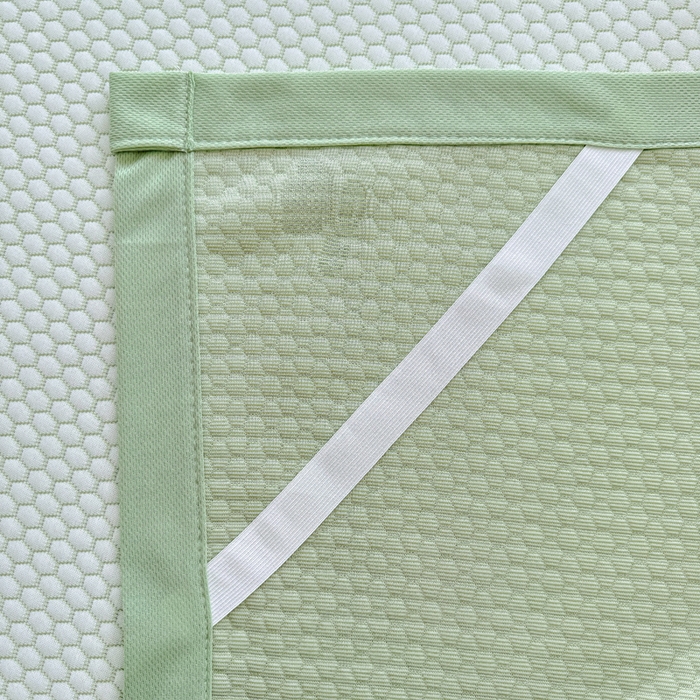 91家纺网 家纺一手货源 找家纺 绣女坊 2025新款冰豆豆提花凉席三件套 卡皮巴拉-绿色