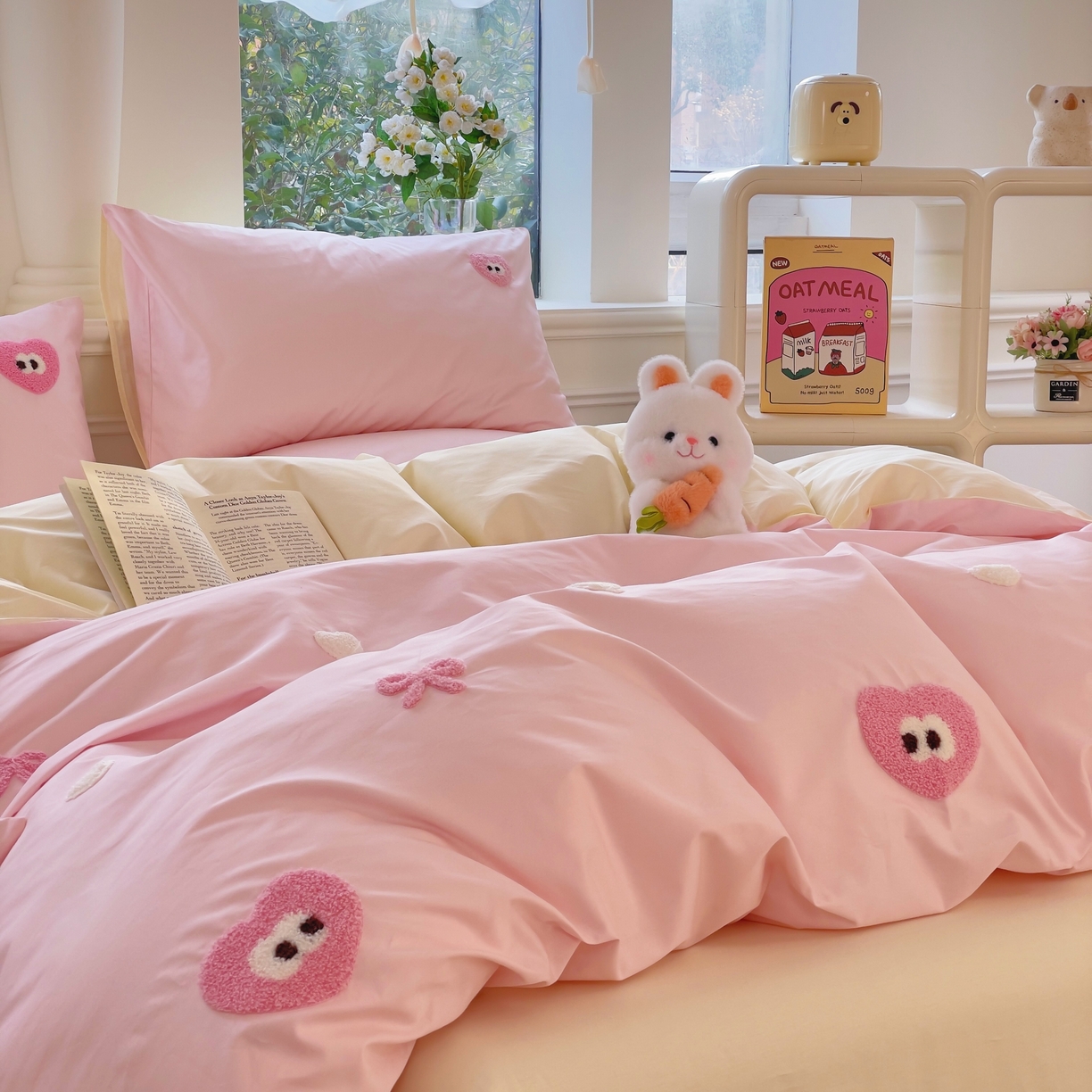 91家纺网 家纺一手货源 找家纺 锦觅家纺  2025新款奶油小清新毛巾绣全棉纯棉四件套-风格一（专版散花必须控价） 大眼爱心