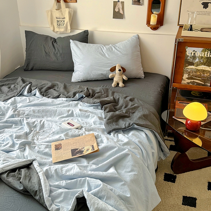 91家纺网 家纺一手货源 找家纺 耀达家居 2025新款水洗棉双拼夏被四件套 海盐蓝➕高级灰