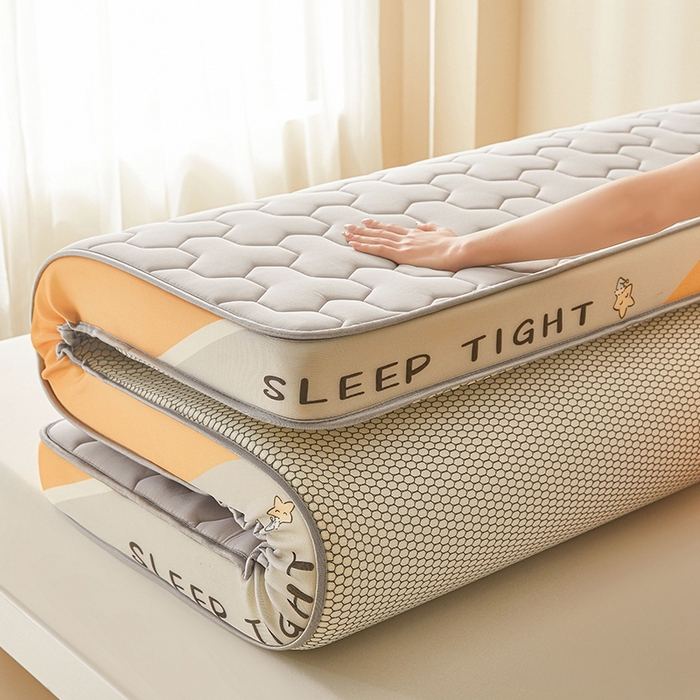 91家纺网 家纺一手货源 找家纺 锦逸2025新款牛奶丝乳胶床垫 三角格黑