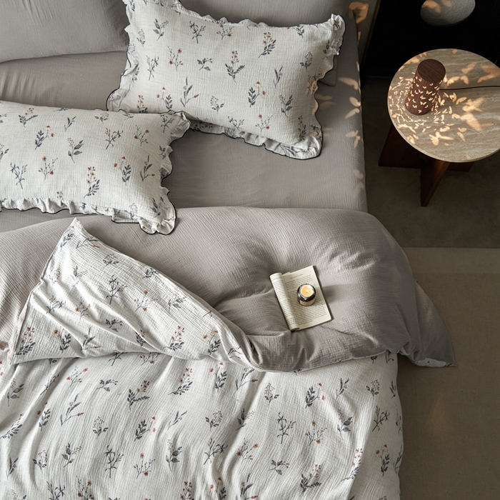 91家纺网 家纺一手货源 找家纺 安莱生活2025年新款全棉精梳棉双层纱绉纱数码印花四件套及夏凉被系列3 织麦-白