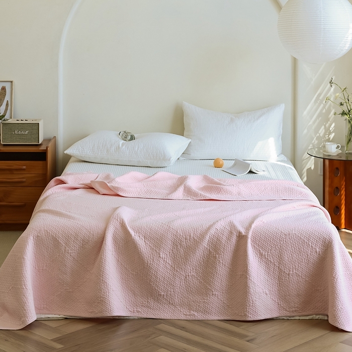 91家纺网 家纺一手货源 找家纺 雯雨家纺2025新款A类全棉加厚六层纱提花纯色盖毯 六层纱-粉色